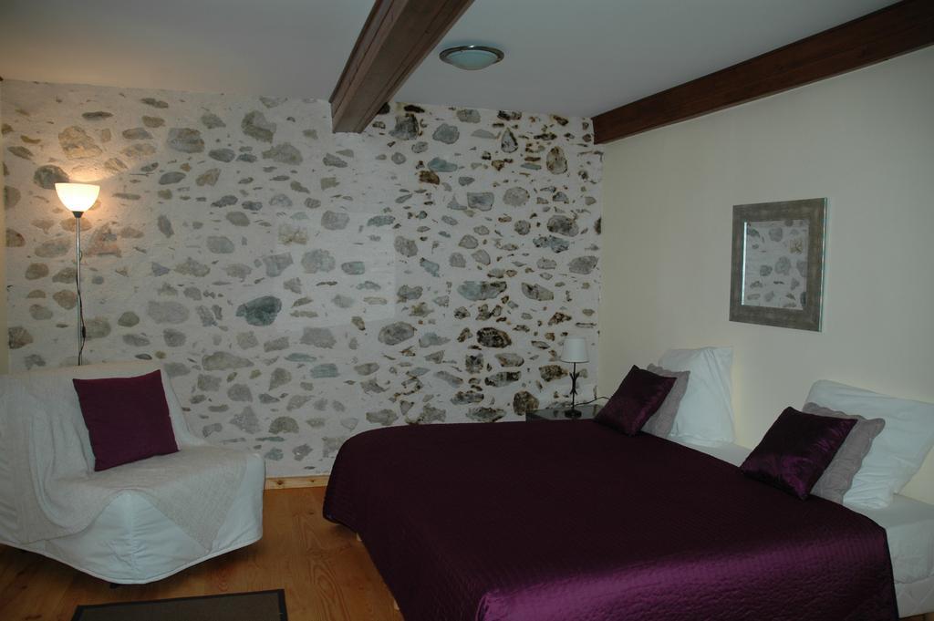 Maison Maxil Hotell Massat Exteriör bild